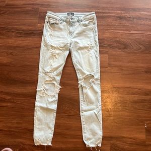 Abercrombie Light Wash Low Rise Skinny Jeans